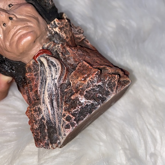 CRAZY HORSE Bust 1841 - 1877, Chief, Indian, Native American,(Tashunca - Uitco) - Picture 8 of 17